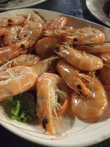 Another blogger post http://thaisclub.blogspot.com/2008/05/laem-charoen-seafood.html