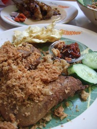 Ayam goreng from Food Court